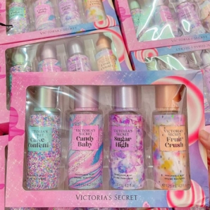 Xịt body mist Victoria Secret 4 chai x 125ml - M743