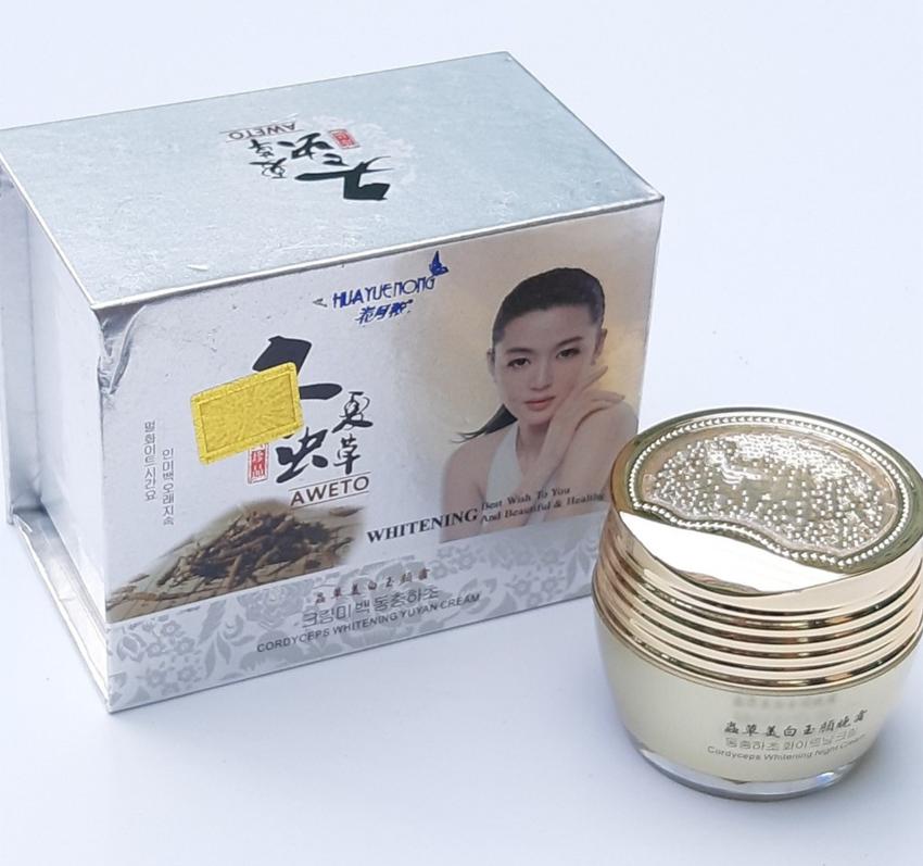 Kem nam tan nhan trang da whitening aweto 25g